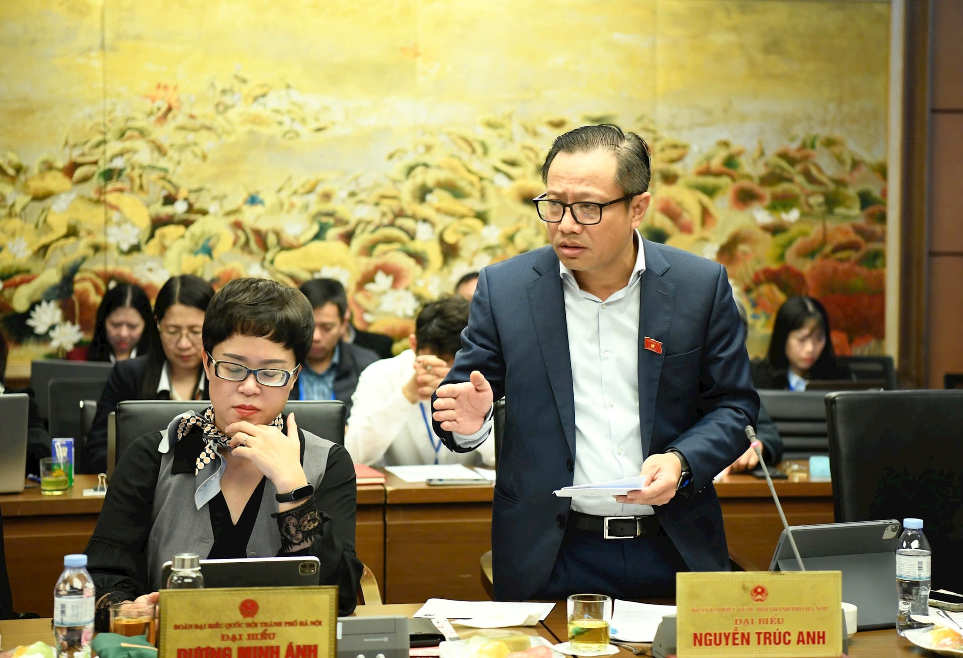 Đại biểu Quốc hội thảo luận tại tổ về các dự án luật liên quan đến công tác quy hoạch- Ảnh 5. Đại biểu Quốc hội thảo luận tại tổ về các dự án luật liên quan đến công tác quy hoạch- Ảnh 5.