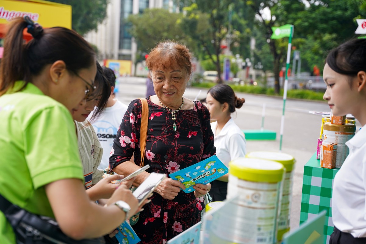 Hà Nội náo nhiệt với sự kiện 'I Like It Korea Milk': Thử sữa Hàn Quốc, thưởng thức âm nhạc