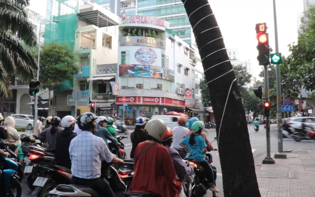 Hà Nội tạm ngưng đèn đếm ngược tại nhiều nút giao để nâng cấp hệ thống điều khiển bằng AI