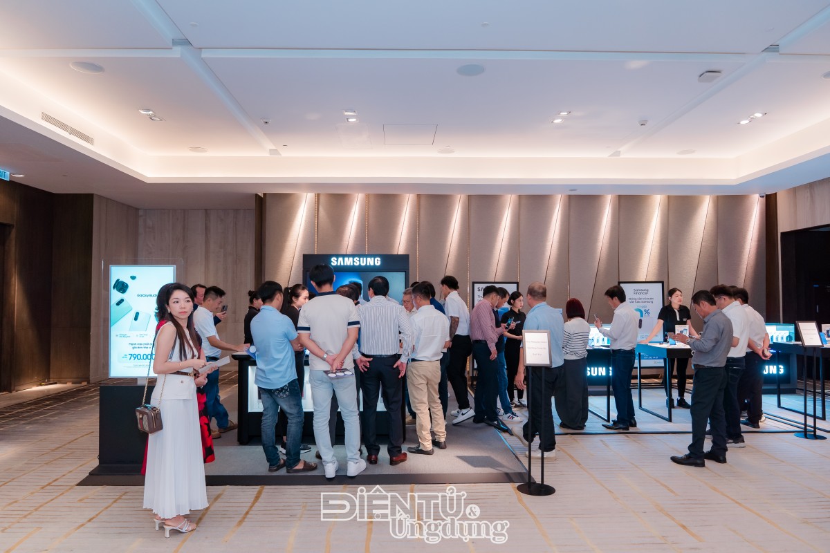 Hai Sáu Sáu và Samsung trở thành đối tác chiến lược