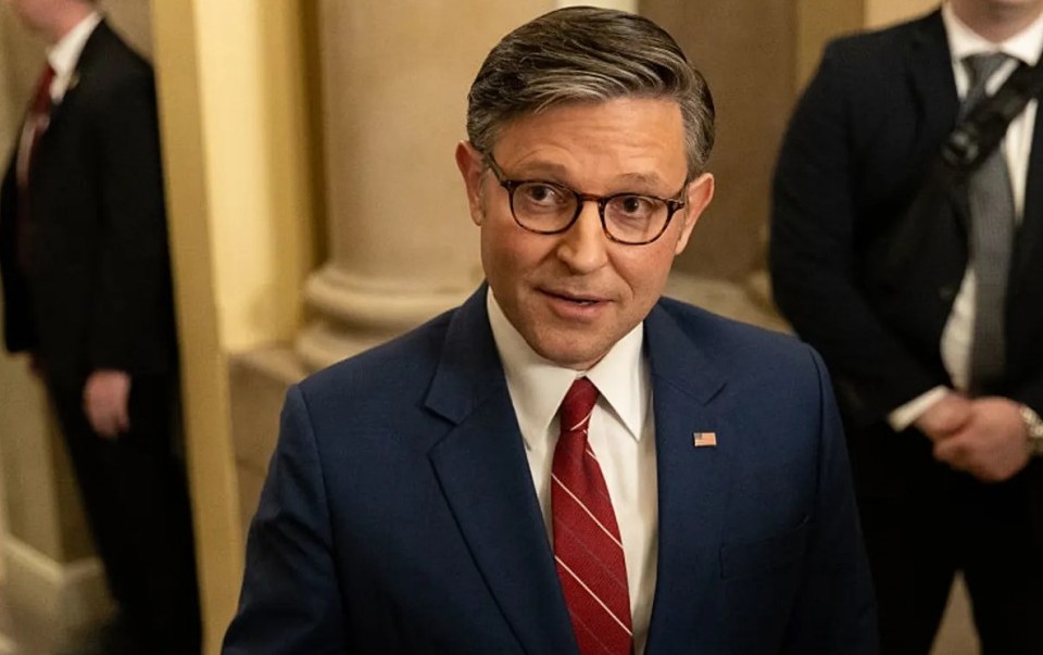 Hạ viện Mỹ thông qua dự luật chấm dứt đợt đóng cửa chính phủ lâu nhất trong lịch sử