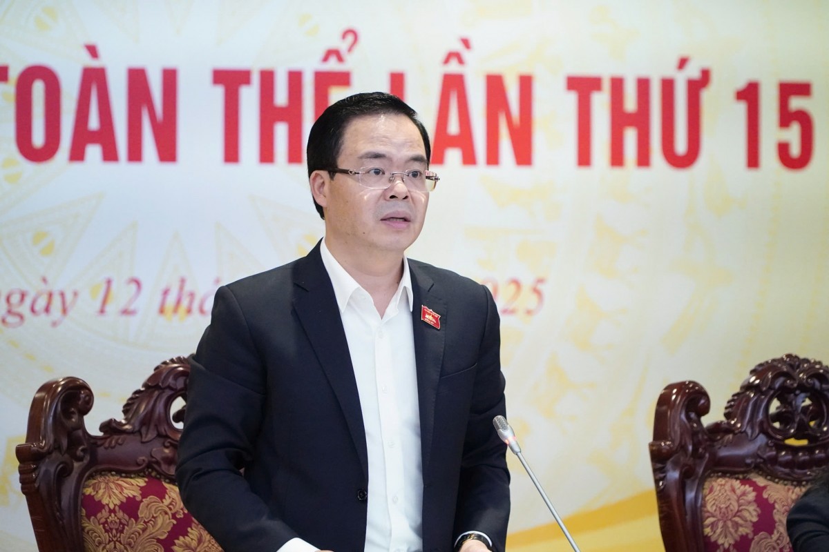 Quốc hội thẩm tra dự án Luật Trí tuệ nhân tạo Quốc hội thẩm tra dự án Luật Trí tuệ nhân tạo