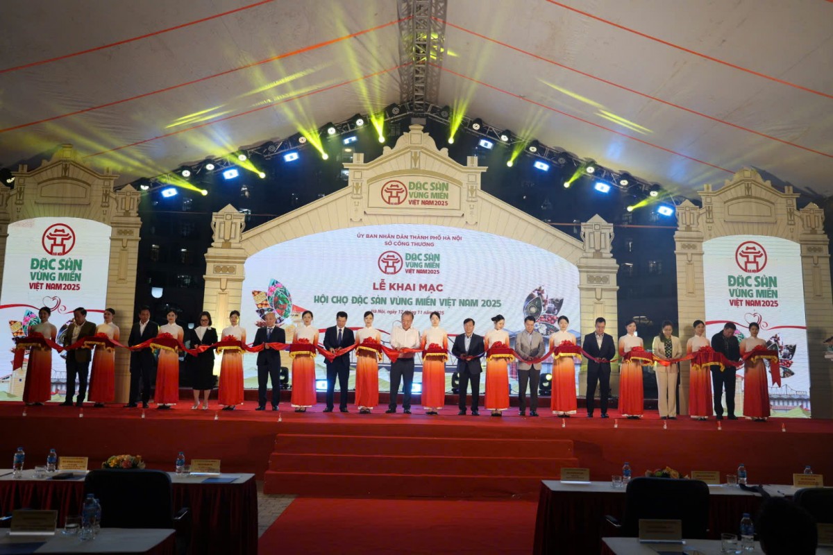 Khai mạc Hội chợ Đặc sản Vùng miền Việt Nam 2025