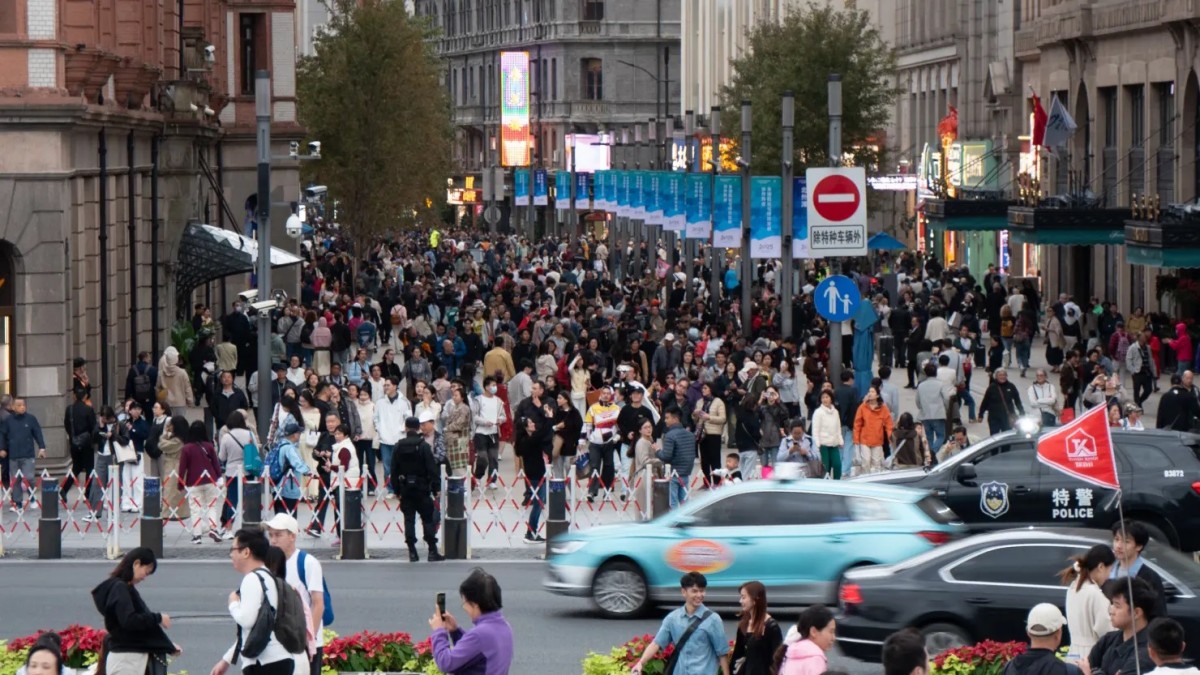 Cổ phiếu Châu Á Thái Bình Dương giảm mạnh theo đà bán tháo công nghệ từ Phố Wall