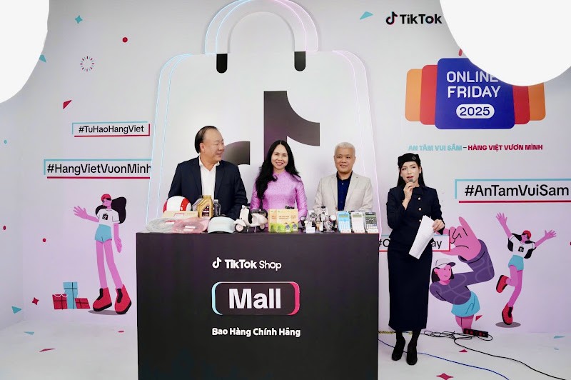 Khai mạc Ngày mua sắm trực tuyến Việt Nam – Online Friday 2025 Khai mạc Ngày mua sắm trực tuyến Việt Nam – Online Friday 2025