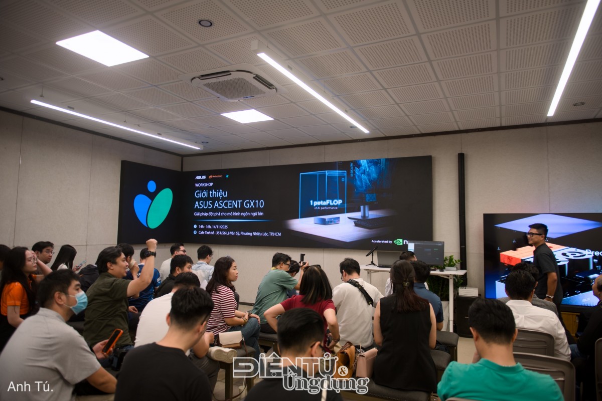 Cùng cộng đồng công nghệ giải mã siêu máy tính ASUS ASCENT XG10 Cùng cộng đồng công nghệ giải mã siêu máy tính ASUS ASCENT XG10