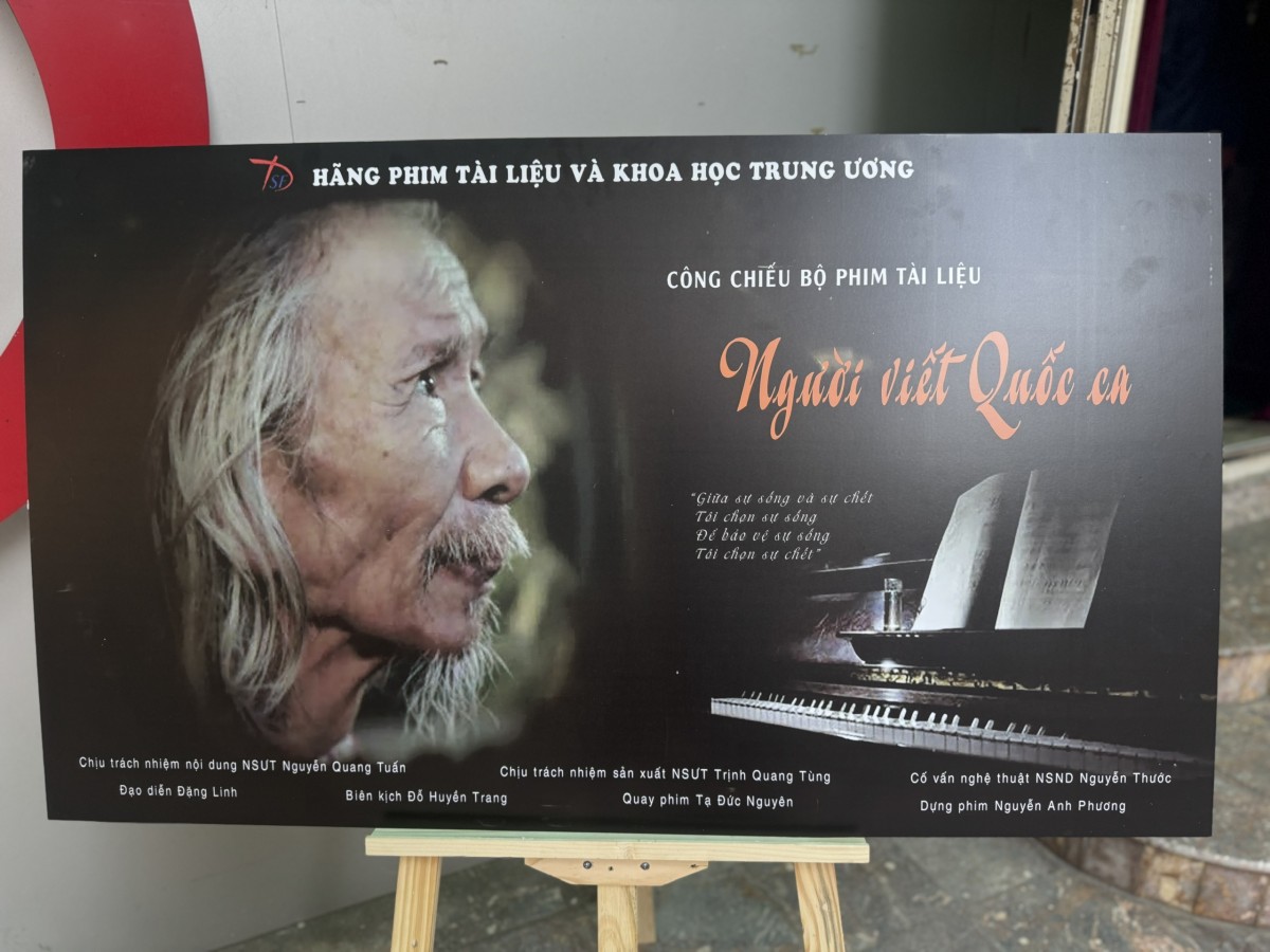 Tái hiện cuộc đời và sự nghiệp của nhạc sĩ Văn Cao qua tác phẩm “Người viết Quốc ca” Tái hiện cuộc đời và sự nghiệp của nhạc sĩ Văn Cao qua tác phẩm “Người viết Quốc ca”