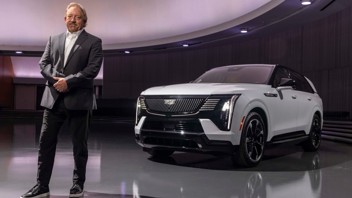 Kỹ sư trưởng 63 tuổi của General Motors lập kỷ lục hiếm có trong lịch sử ô tô Mỹ