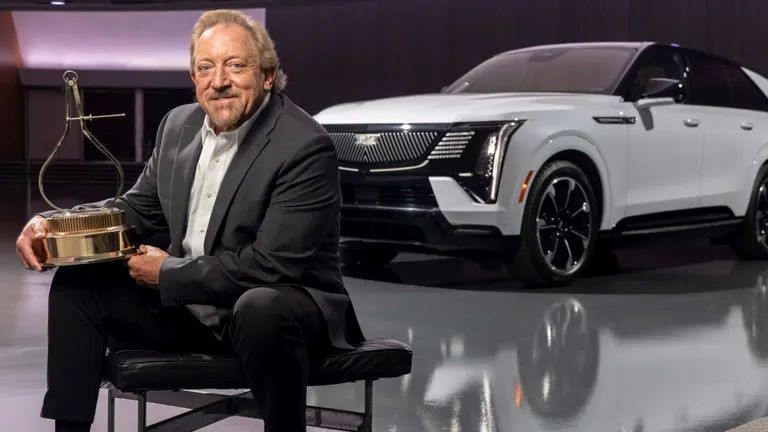 Kỹ sư trưởng 63 tuổi của General Motors lập kỷ lục hiếm có trong lịch sử ô tô Mỹ