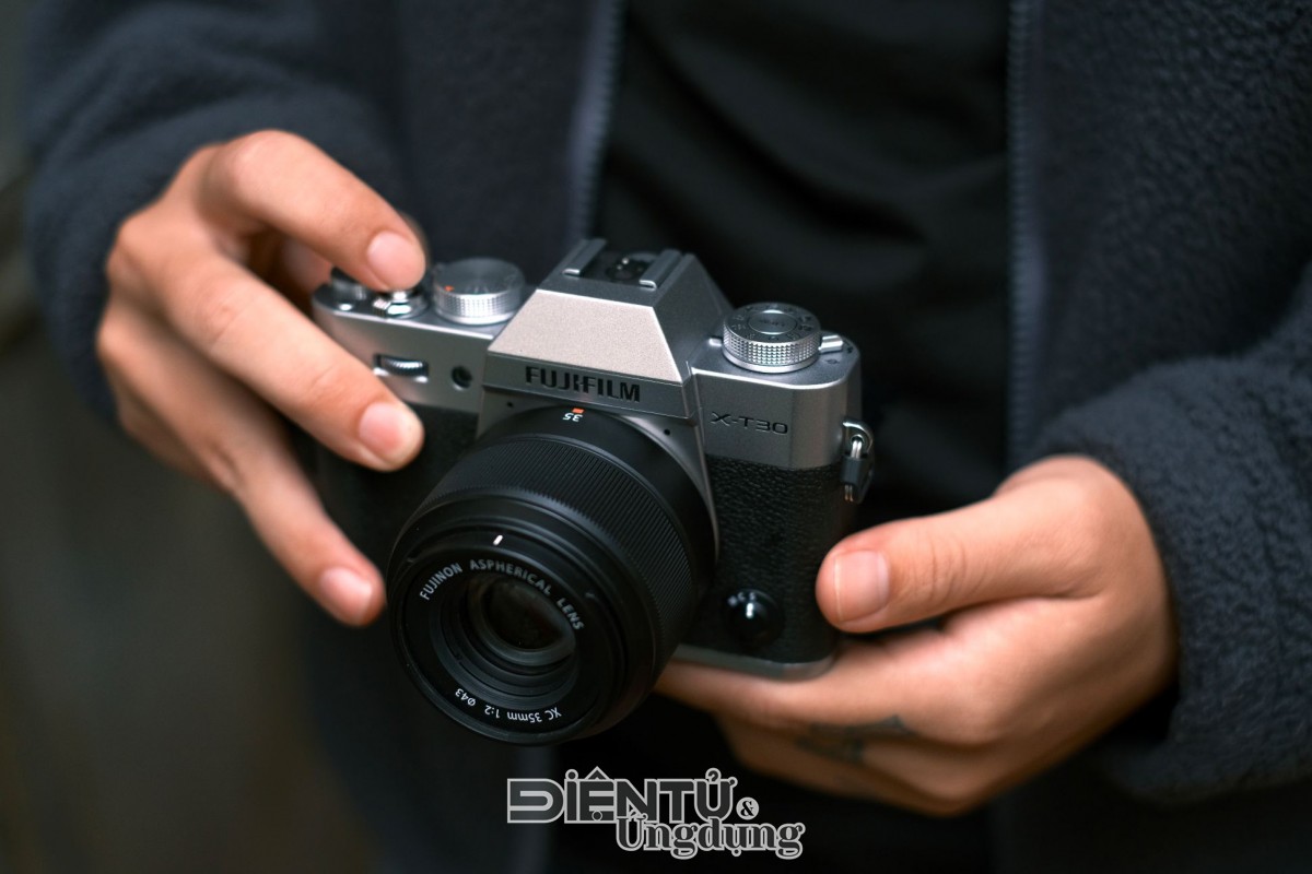 FUJIFILM X-T30 III chính thức ra mắt
