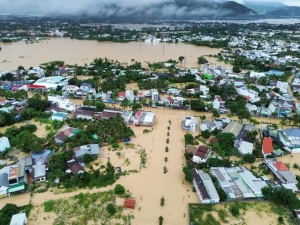 Tập trung ứng phó và khắc phục hậu quả mưa lũ đặc biệt lớn tại khu vực Trung Bộ