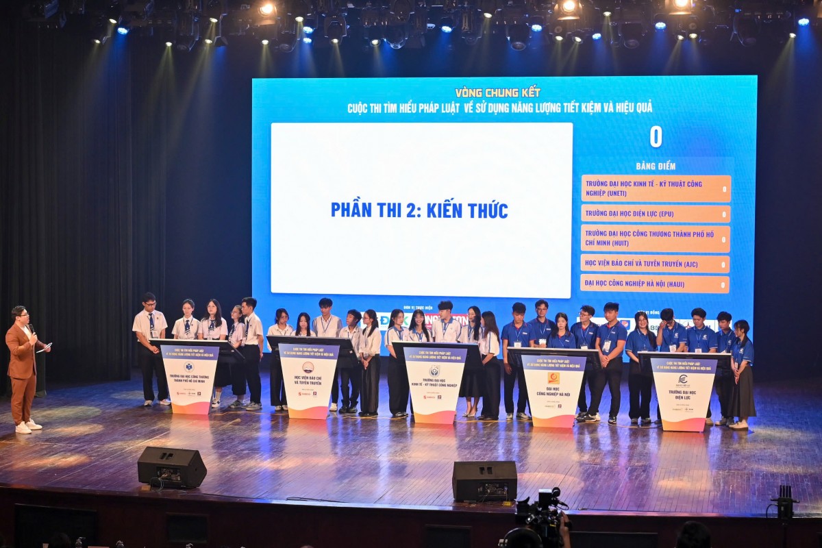 5 đội tranh tài tại Chung kết cuộc thi pháp luật về sử dụng năng lượng tiết kiệm và hiệu quả