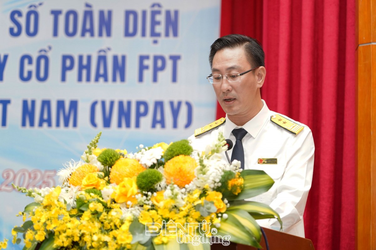 FPT hợp tác với Thuế TP.HCM ứng dụng AI để hỗ trợ người dân nộp thuế FPT hợp tác với Thuế TP.HCM ứng dụng AI để hỗ trợ người dân nộp thuế