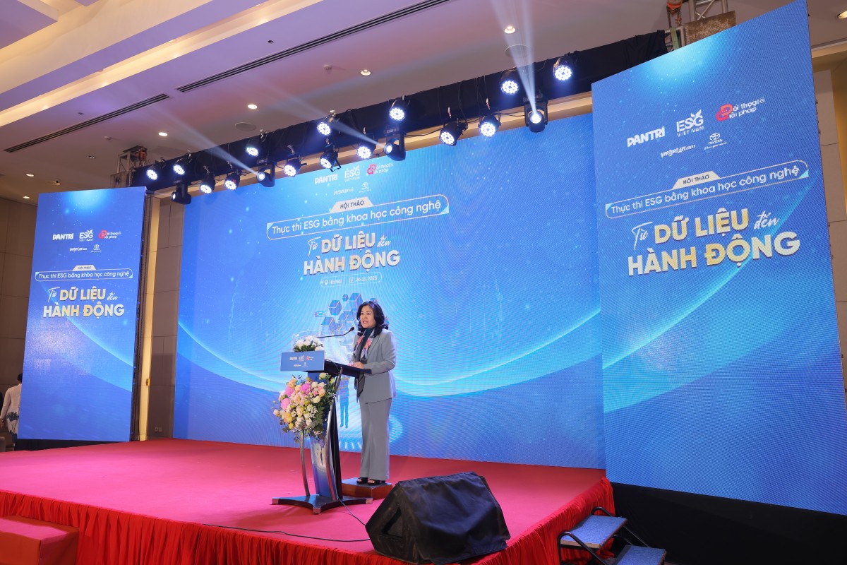 Thúc đẩy thực hành ESG bằng công nghệ dữ liệu Thúc đẩy thực hành ESG bằng công nghệ dữ liệu