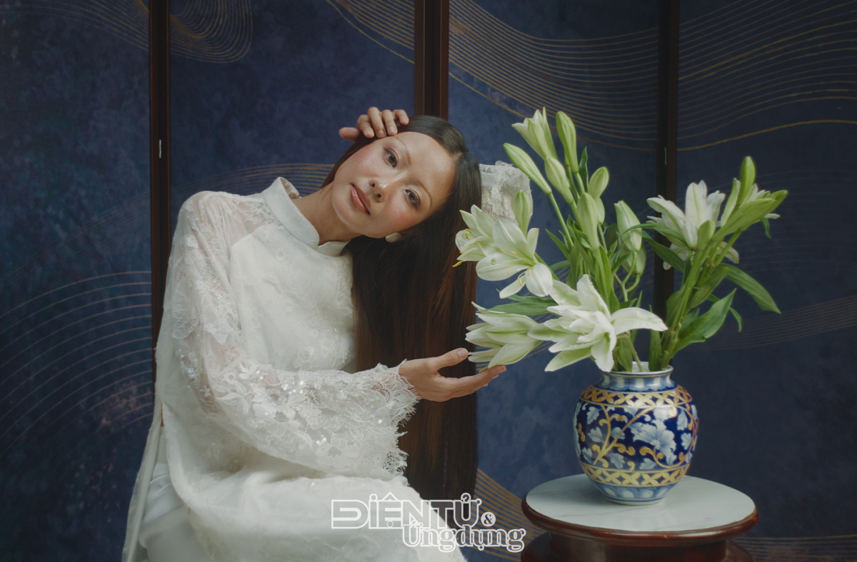 Phái đoàn Ngoại giao Hoa Kỳ tại Việt Nam ra mắt MV “Never Before”