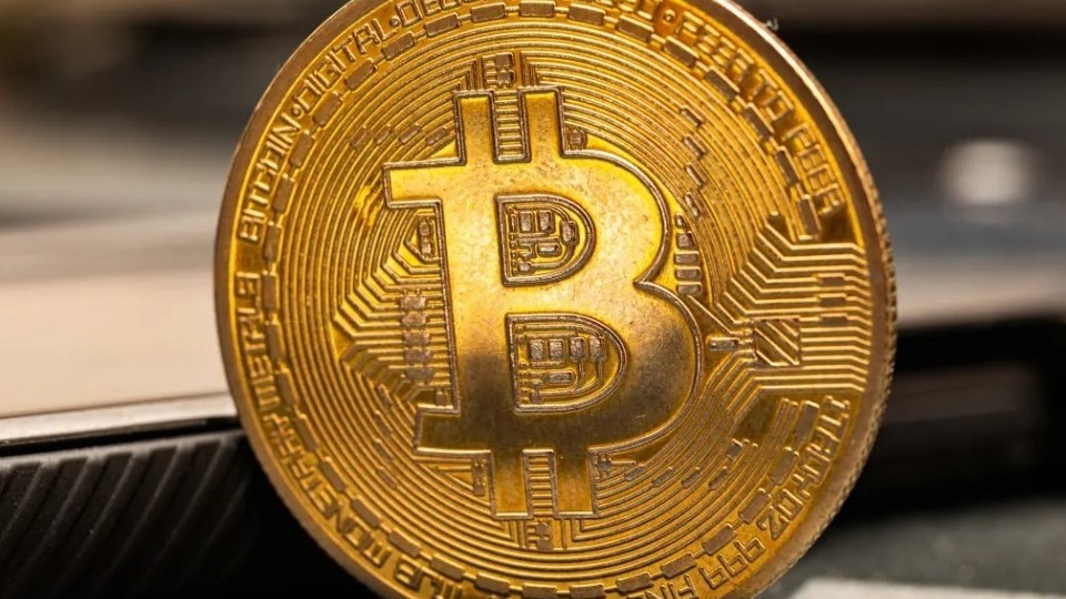 Bitcoin ghi nhận ngày tồi tệ nhất kể từ tháng 3
