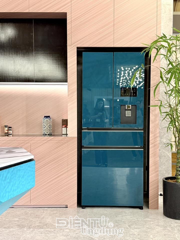 Panasonic ra mắt dòng tủ lạnh nhiều cánh Panasonic ra mắt dòng tủ lạnh nhiều cánh