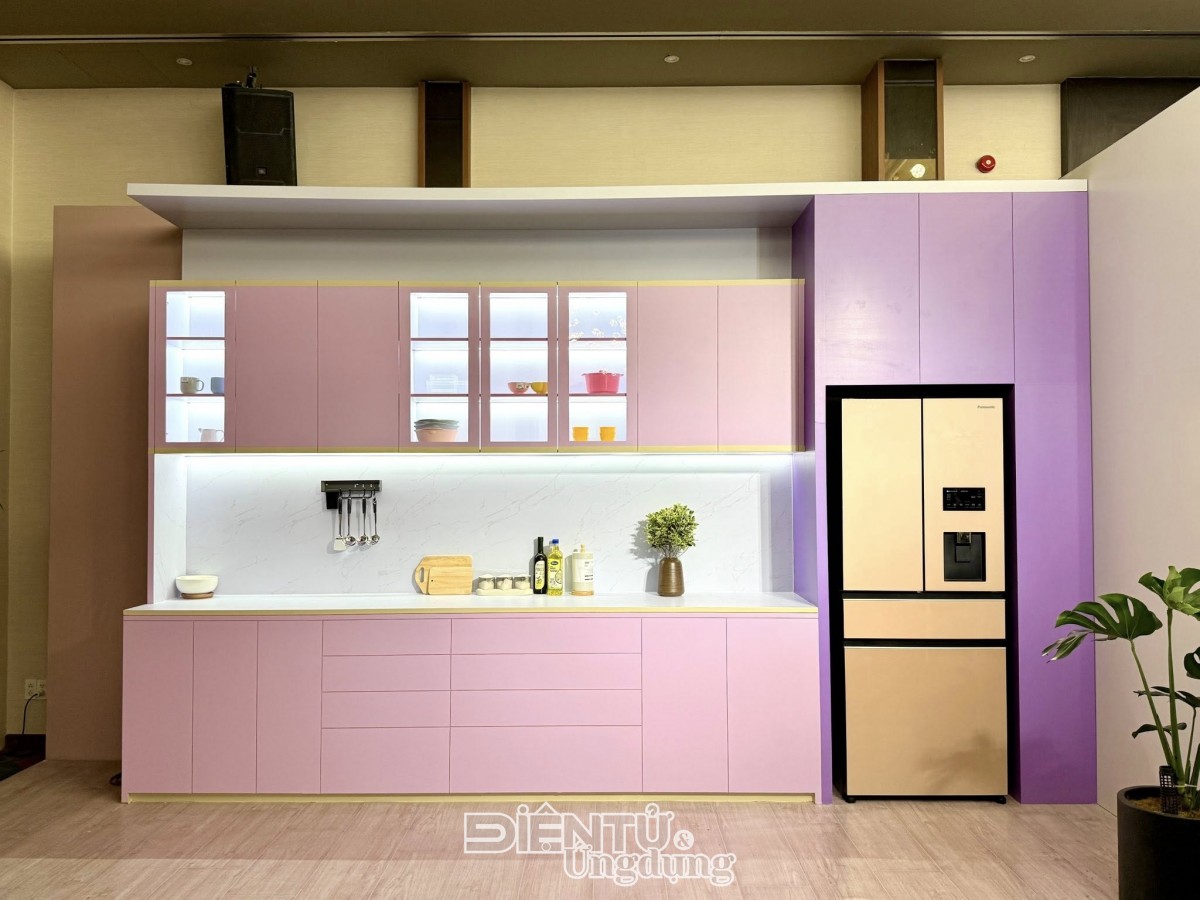 Panasonic ra mắt dòng tủ lạnh nhiều cánh Panasonic ra mắt dòng tủ lạnh nhiều cánh