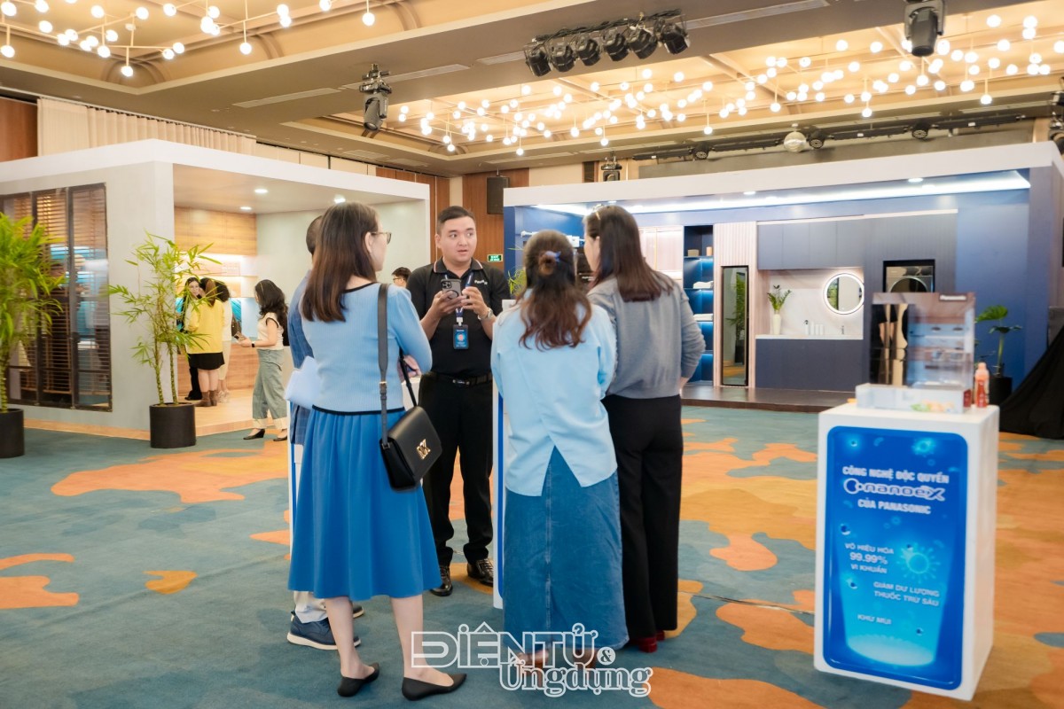 Panasonic ra mắt dòng tủ lạnh nhiều cánh Panasonic ra mắt dòng tủ lạnh nhiều cánh