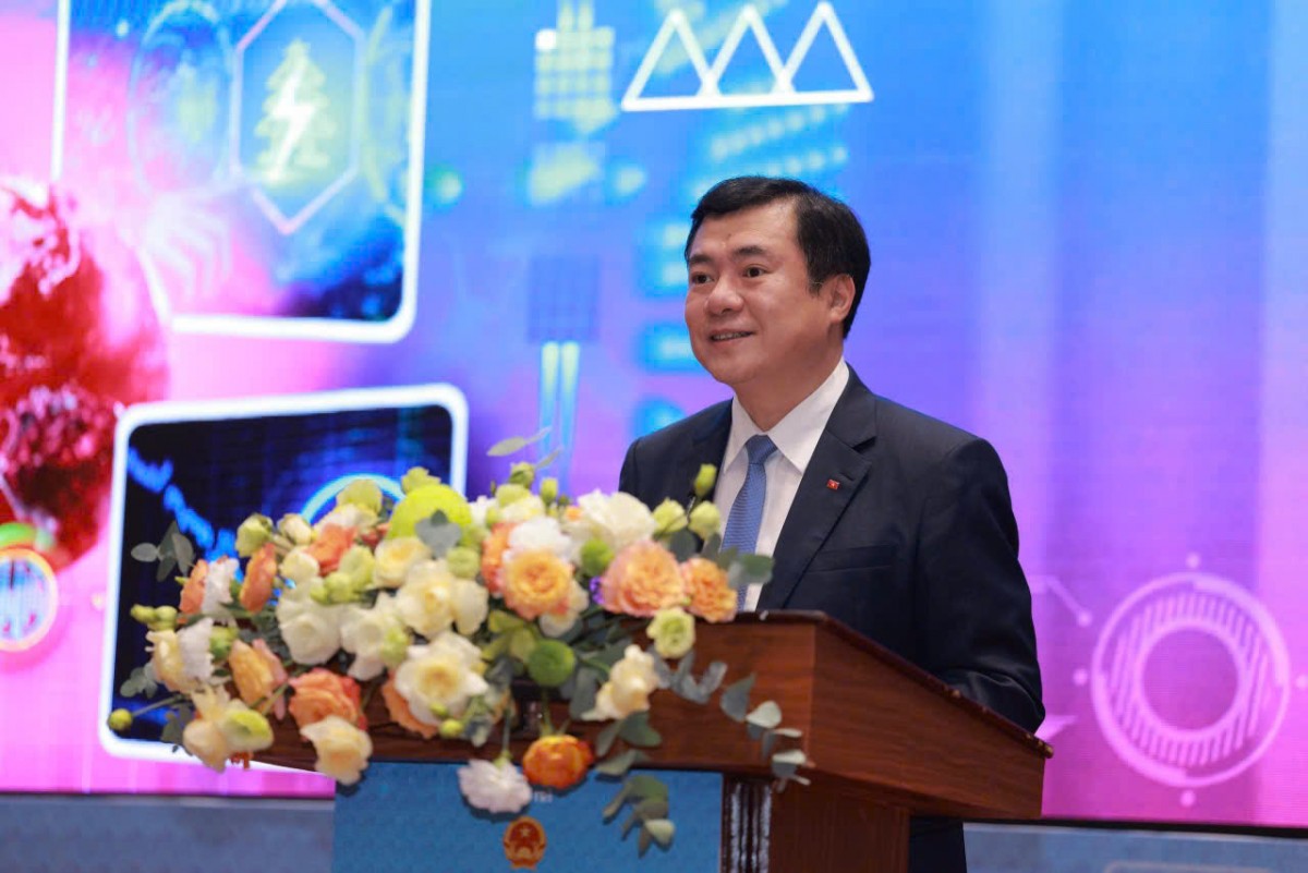 Ngành Công Thương vạch lộ trình chuyển đổi số và xanh đến 2030