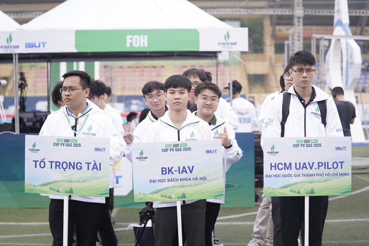 Khai mạc Cuộc thi Sáng tạo UAV dành cho sinh viên toàn quốc