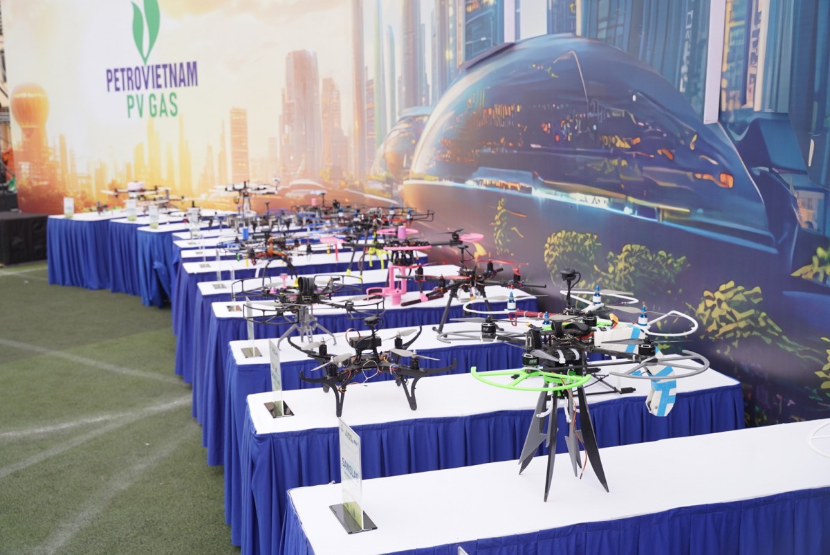 Khai mạc Cuộc thi Sáng tạo UAV dành cho sinh viên toàn quốc