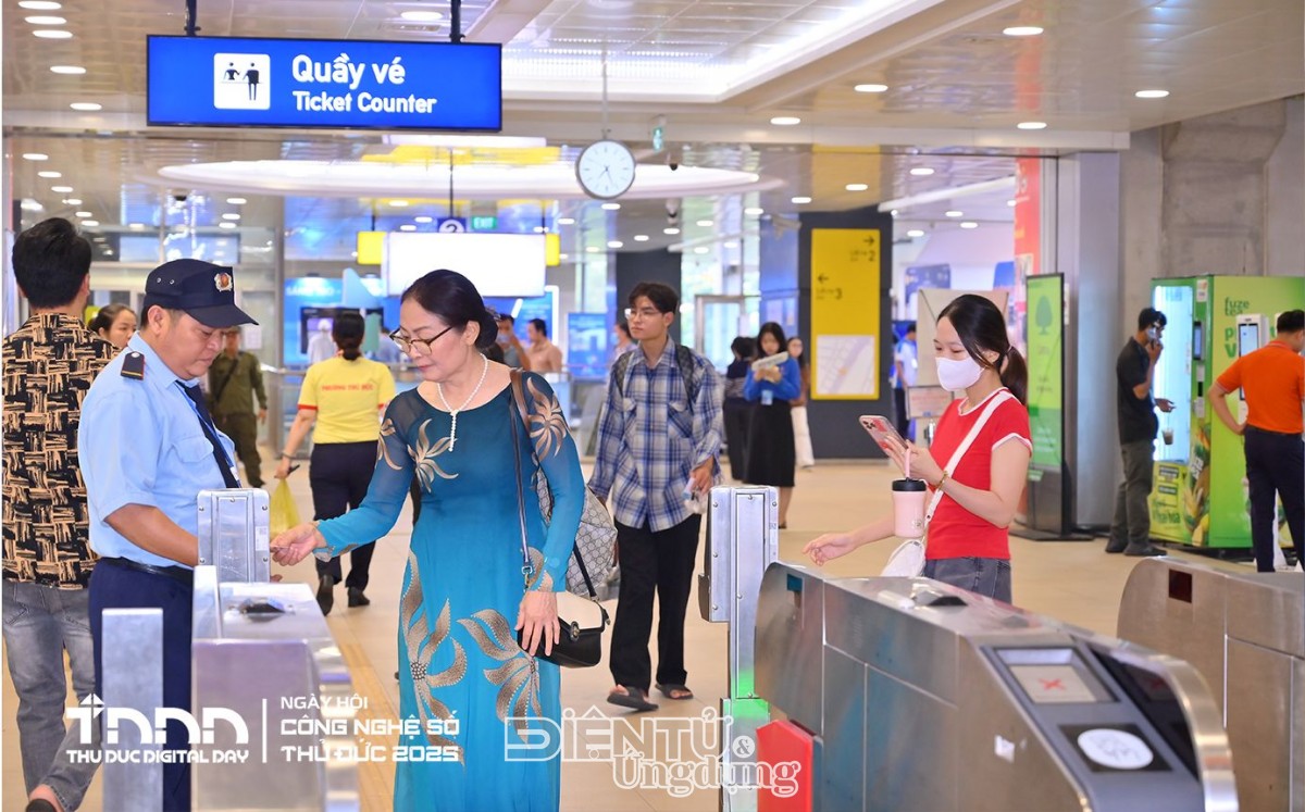 Thu Duc Digital Day 2025 thu hút hơn 10.000 lượt khách tham gia Thu Duc Digital Day 2025 thu hút hơn 10.000 lượt khách tham gia