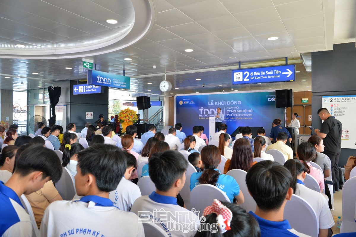 Thu Duc Digital Day 2025 thu hút hơn 10.000 lượt khách tham gia Thu Duc Digital Day 2025 thu hút hơn 10.000 lượt khách tham gia