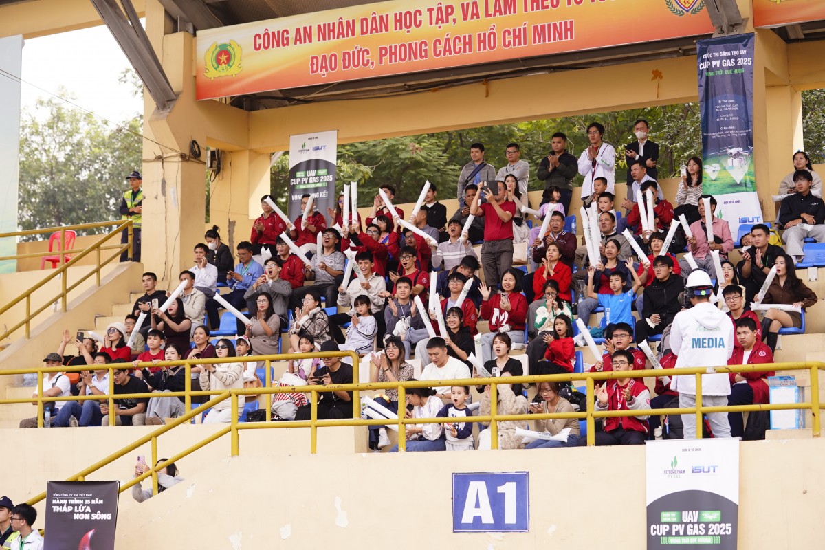 Đại học Tôn Đức Thắng vô địch Cuộc thi sáng tạo UAV 2025 - Cup PV GAS Đại học Tôn Đức Thắng vô địch Cuộc thi sáng tạo UAV 2025 - Cup PV GAS