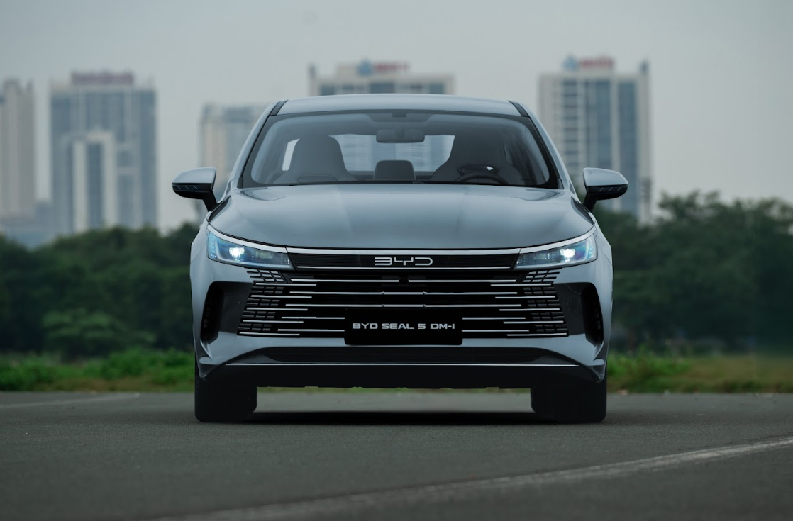 BYD SEAL 5: Lựa chọn tối ưu trong phân khúc sedan Hybrid BYD SEAL 5: Lựa chọn tối ưu trong phân khúc sedan Hybrid