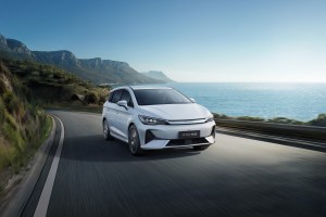 BYD M6: MPV thuần điện 7 chỗ dành cho gia đình và dịch vụ vận tải