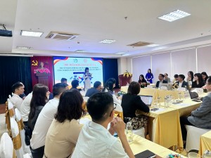 Phụ nữ trong thời đại chuyển đổi số và cách mạng công nghiệp lần thứ 4