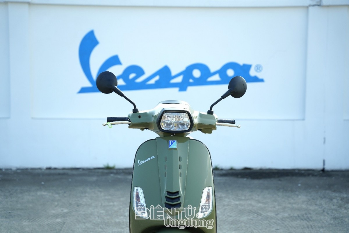 Nhà máy Piaggio Phú Thọ ghi nhận 2 triệu chiếc xe đã được xuất xưởng Nhà máy Piaggio Phú Thọ ghi nhận 2 triệu chiếc xe đã được xuất xưởng