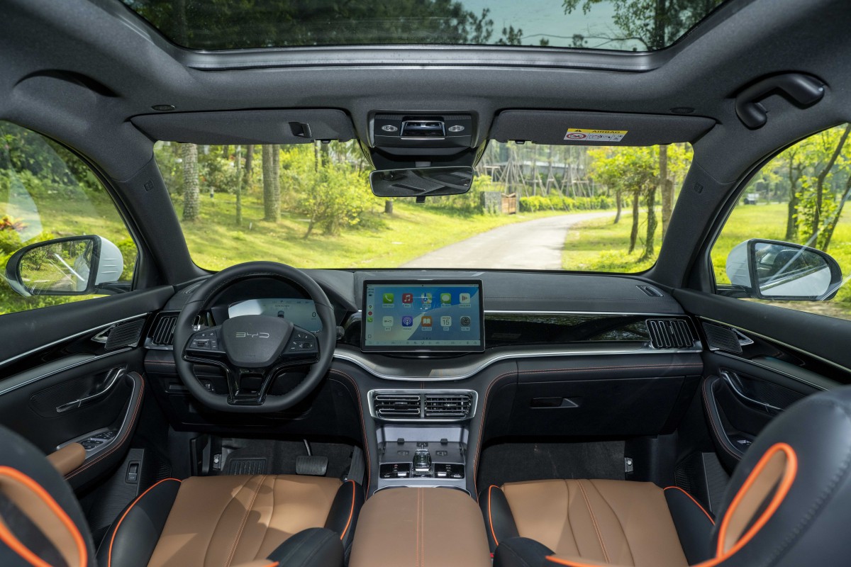 Nâng tầm trải nghiệm với công nghệ được trang bị trên SEALION 6