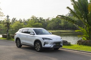 BYD SEALION 6: Công nghệ hybrid linh hoạt trong cuộc đua xe xanh