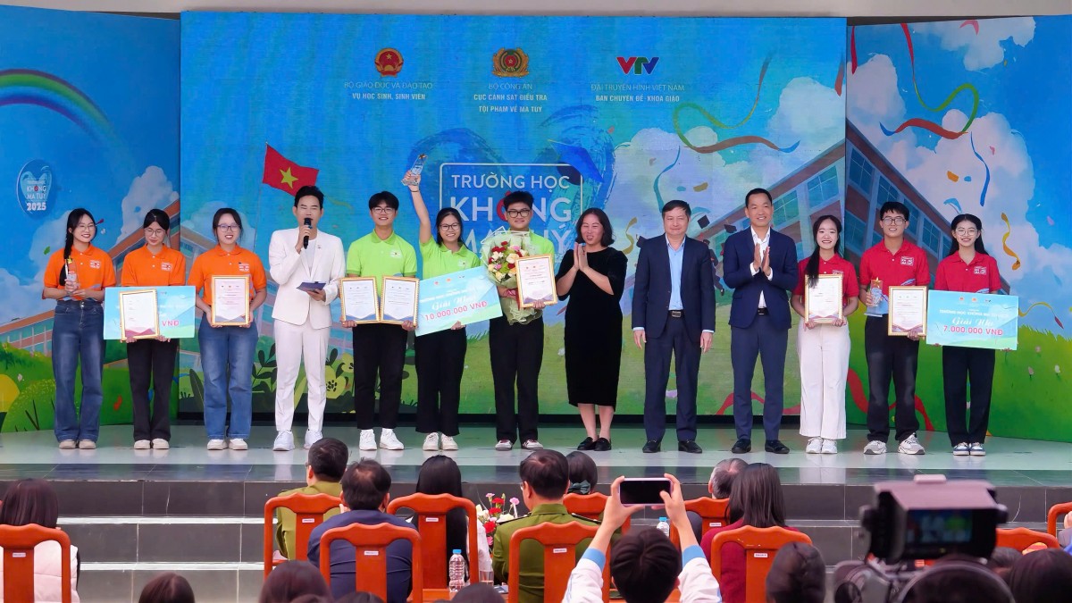 Gala chương trình 'Trường học không ma túy' Mùa 3 năm 2025: Hành trình kiến tạo tương lai của Gen Z Việt Nam Gala chương trình 'Trường học không ma túy' Mùa 3 năm 2025: Hành trình kiến tạo tương lai của Gen Z Việt Nam