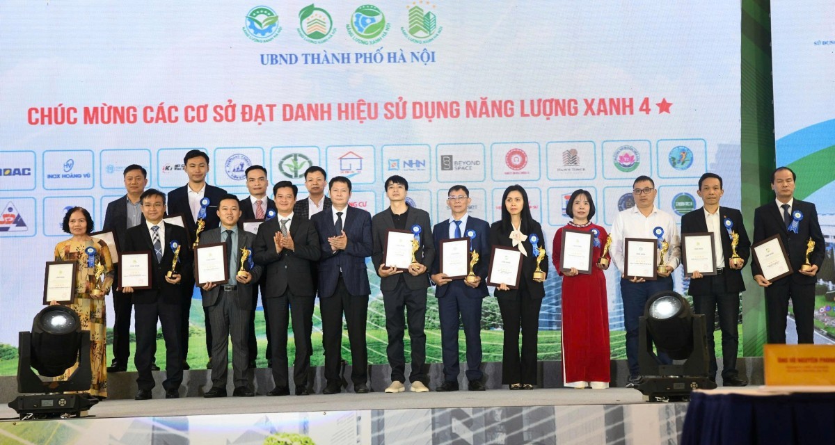 Hà Nội vinh danh 87 cơ sở, công trình sử dụng năng lượng xanh năm 2025