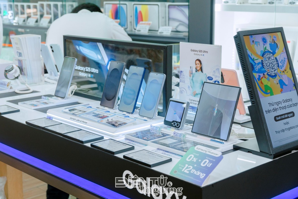 Di Động Việt mở “Đại tiệc công nghệ” cuối năm Di Động Việt mở “Đại tiệc công nghệ” cuối năm