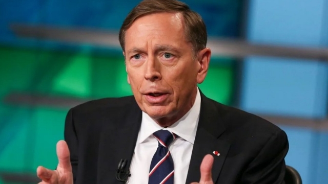 Cựu Giám đốc CIA trấn an châu Âu