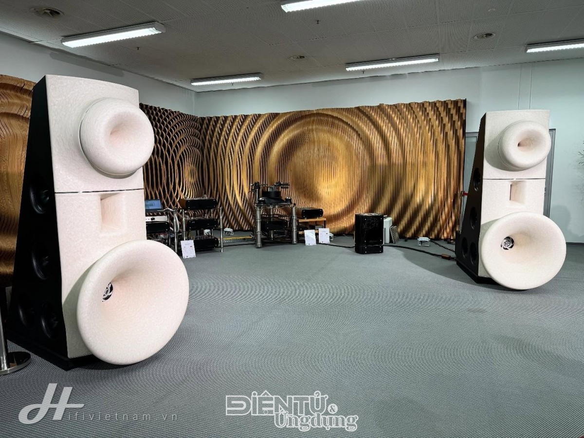 AVSHOW 2025: Giới mộ điệu âm thanh phấn khích với siêu phẩm từ Aries Cerat và Tidal