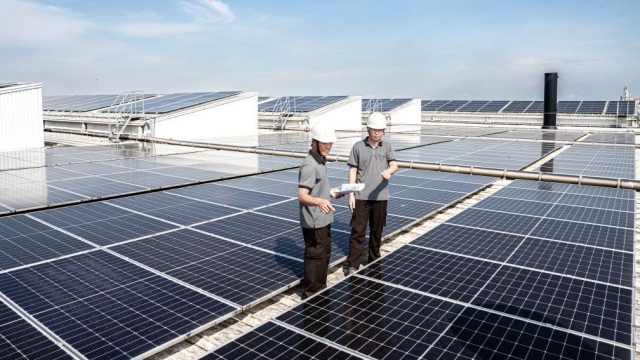 Schaeffler Việt Nam đẩy mạnh khai thác hệ thống điện mặt trời