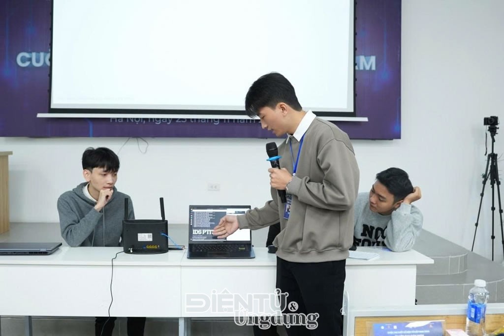 IDS PTIT giành giải nhất với Hệ thống phát hiện xâm nhập cho thiết bị IoT IDS PTIT giành giải nhất với Hệ thống phát hiện xâm nhập cho thiết bị IoT