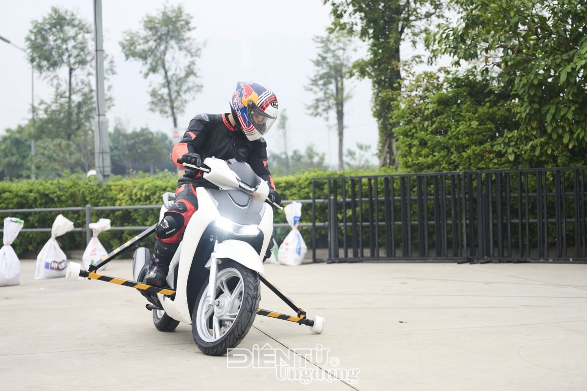 AIP Foundation giới thiệu công nghệ chống bó cứng phanh cho xe máy AIP Foundation giới thiệu công nghệ chống bó cứng phanh cho xe máy