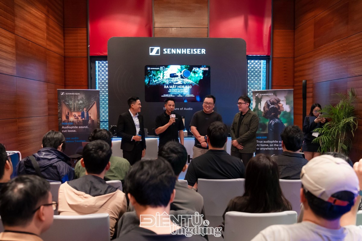 Sennheiser HDB 630 Sennheiser HDB 630