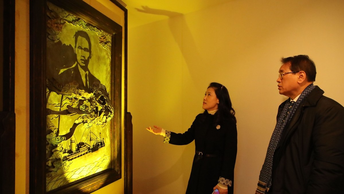 Ánh sáng công nghệ kể câu chuyện Hồ Chí Minh tại Seoul