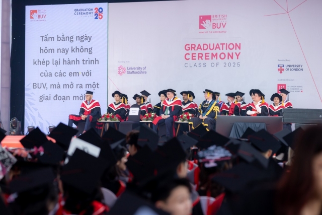 BUV vinh danh thế hệ hơn 600 tân khoa đạt ba cấp độ chuẩn chất lượng