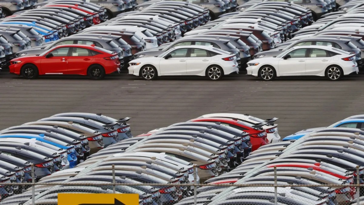 Xuất khẩu Nhật Bản tăng tốc mạnh nhất 9 tháng, vượt xa mọi dự báo