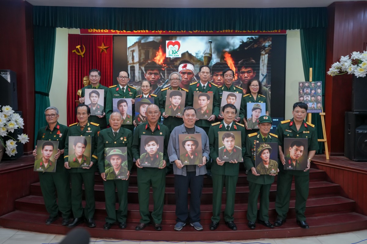 Trao giải Cuộc vận động viết và sưu tầm kỷ vật “Tình yêu trong chiến tranh”