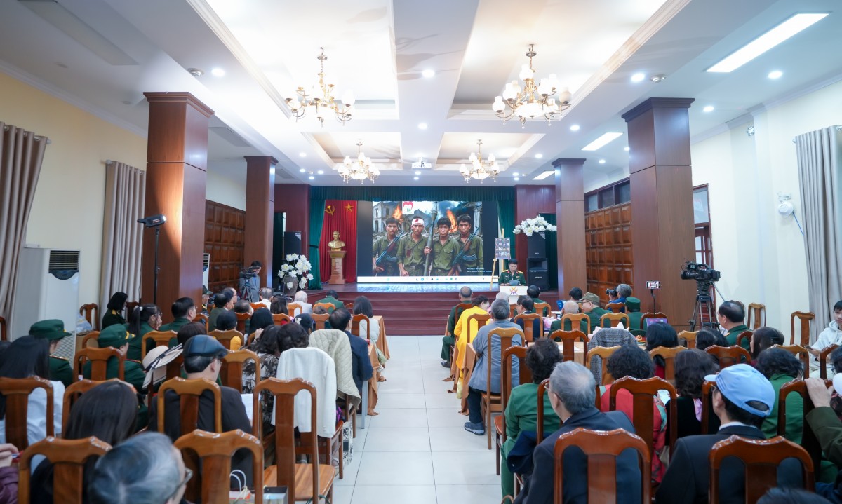 Trao giải Cuộc vận động viết và sưu tầm kỷ vật “Tình yêu trong chiến tranh”