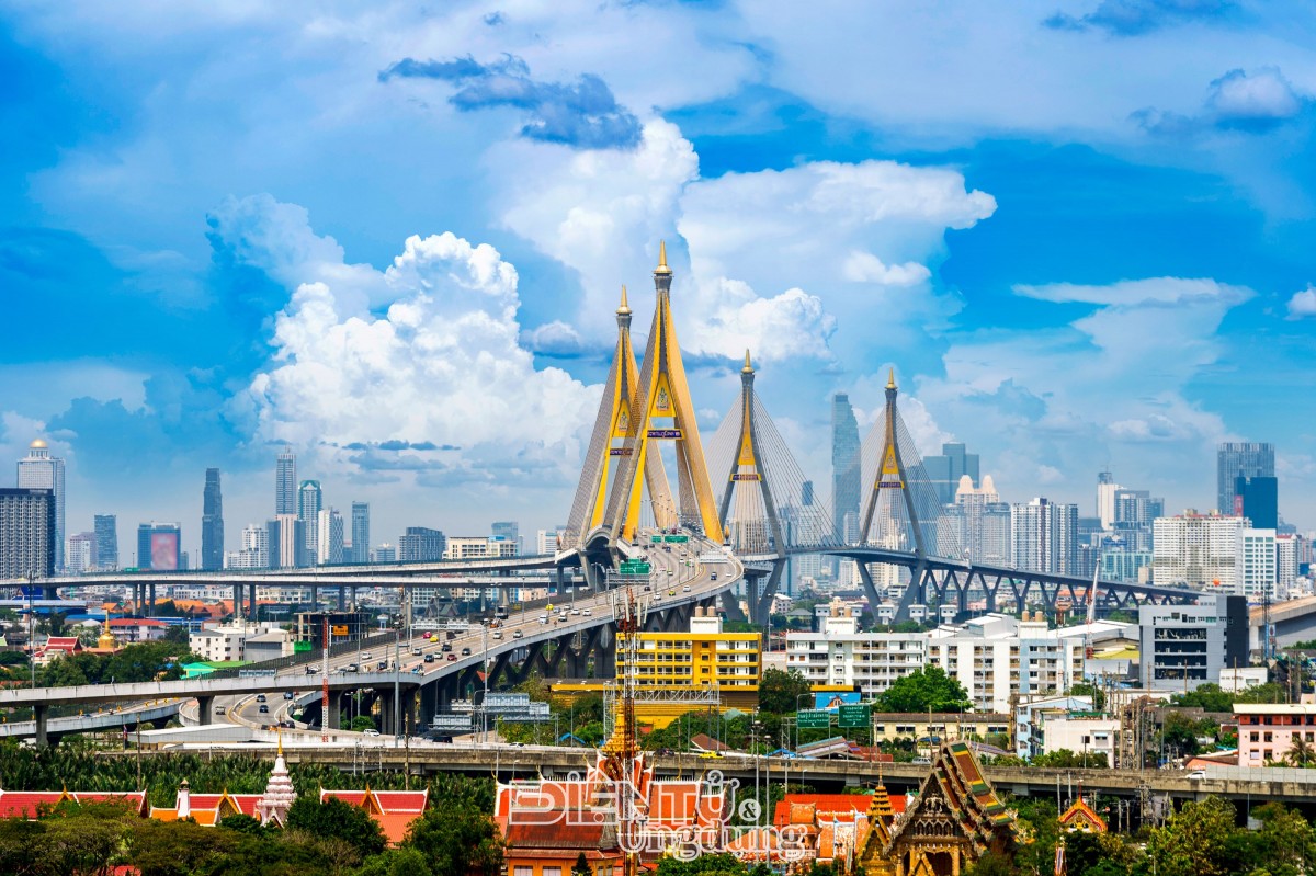 Du khách Việt đi đâu Tết này?